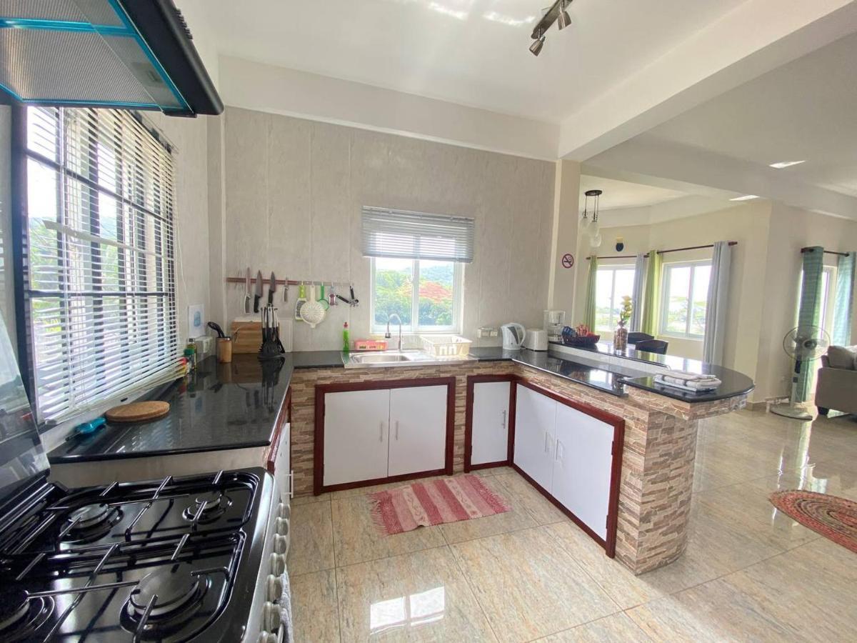 Le Ronce Villa Anse Royale Luaran gambar